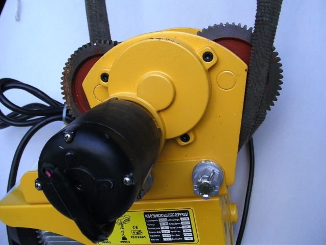 hgsb200electropehoist4.jpg